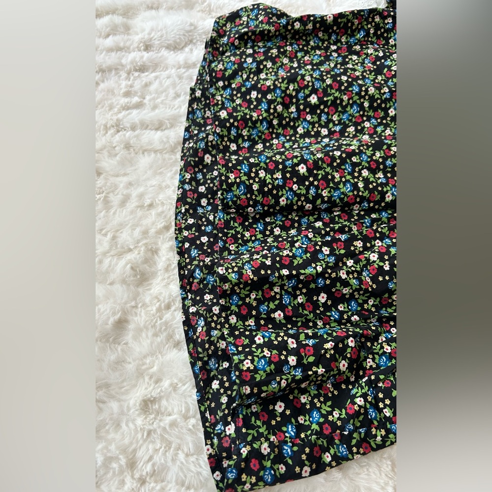 Doen Lisette Dress in Montpellier Floral - Picture 7 of 16